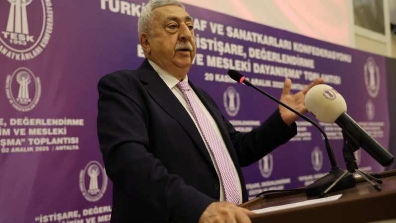 Palandöken: “Vergi sisteminde adalet şart; az kazanandan az, çok kazanandan çok vergi alınmalı”