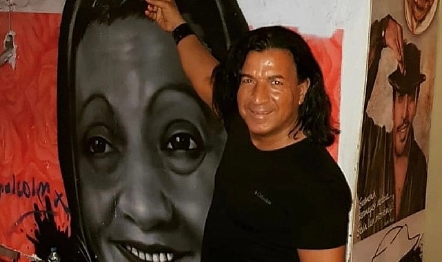 Adil Palta, ‘Bizden Bize’ ile kaldığı yerden devam ediyor