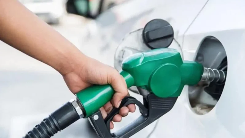 Benzine zam geldi! İşte güncel fiyatlar