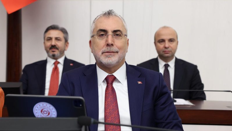SGK’ya 1000 sözleşmeli personel alınacak
