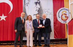 2026 Galatasaray’a Hizmet Ödülü’ne Reha Bilge Layık Görüldü